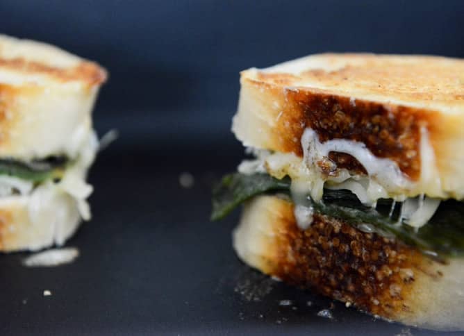 Sourdough Grilled Cheese with Roasted Poblanos, Smoked Cheddar and Curried Brown Butter I howsweeteats.com Sourdough Grilled Cheese with Roasted Poblanos, Smoked Cheddar and Curried Brown Butter I howsweeteats.com