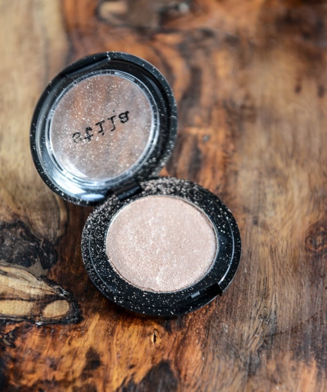 silta kitten eyeshadow I howsweeteats.com silta kitten eyeshadow I howsweeteats.com