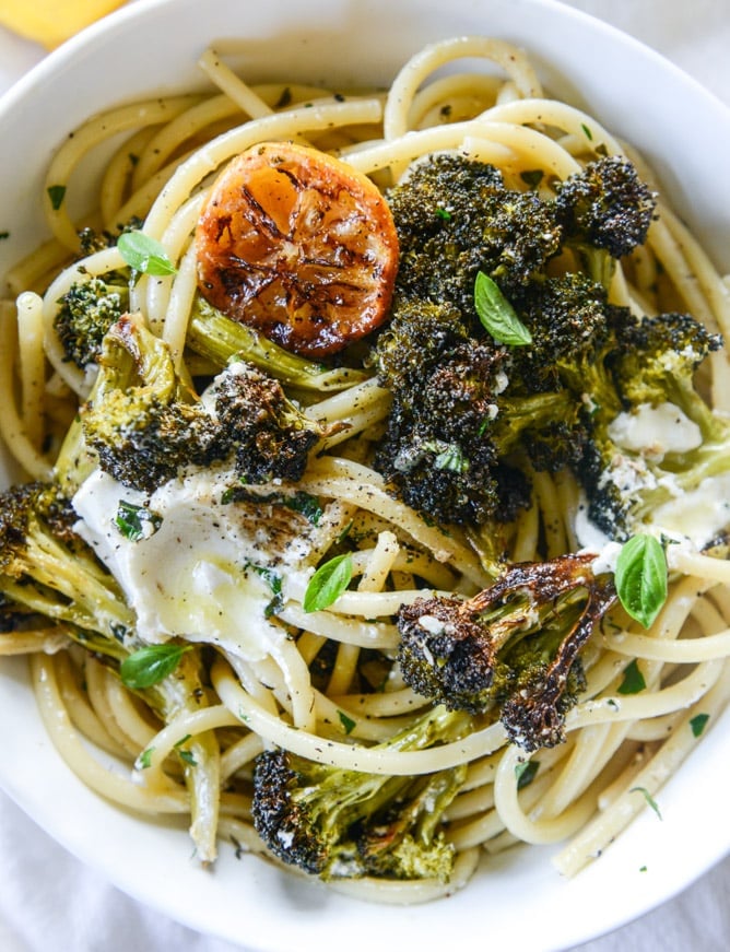 blackened broccoli bucatini with charred lemon and goat cheese I howsweeteats.com
