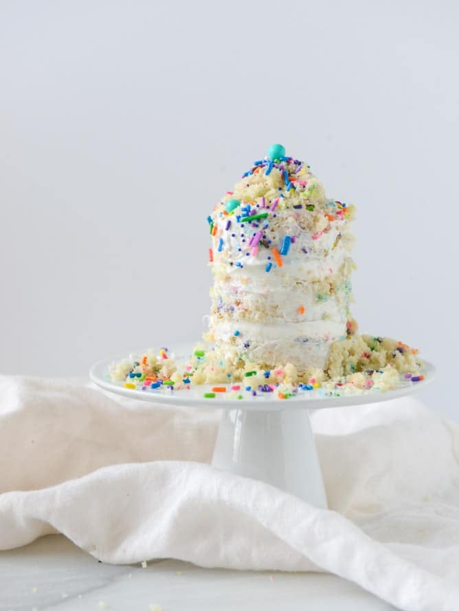 mini sprinkle smash cake I howsweeteats.com