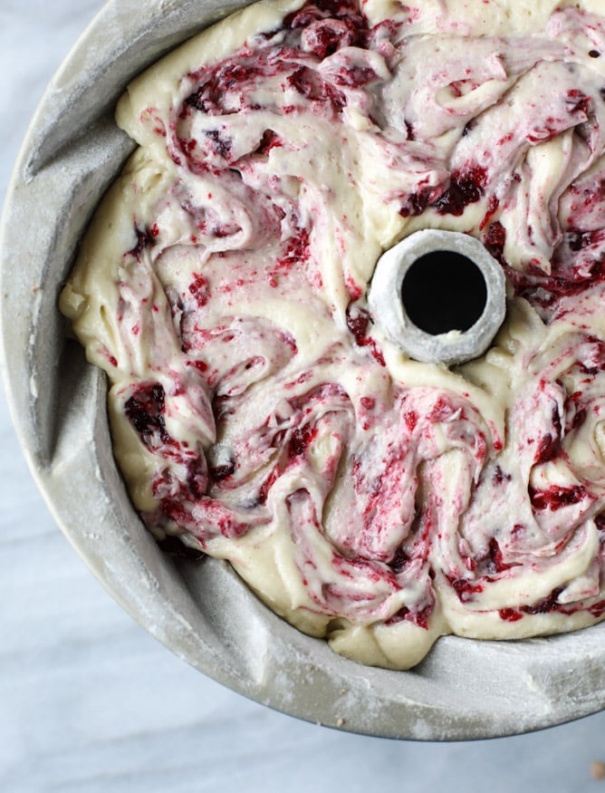 leftover cranberry sauce greek yogurt coffee cake I howsweeteats.com