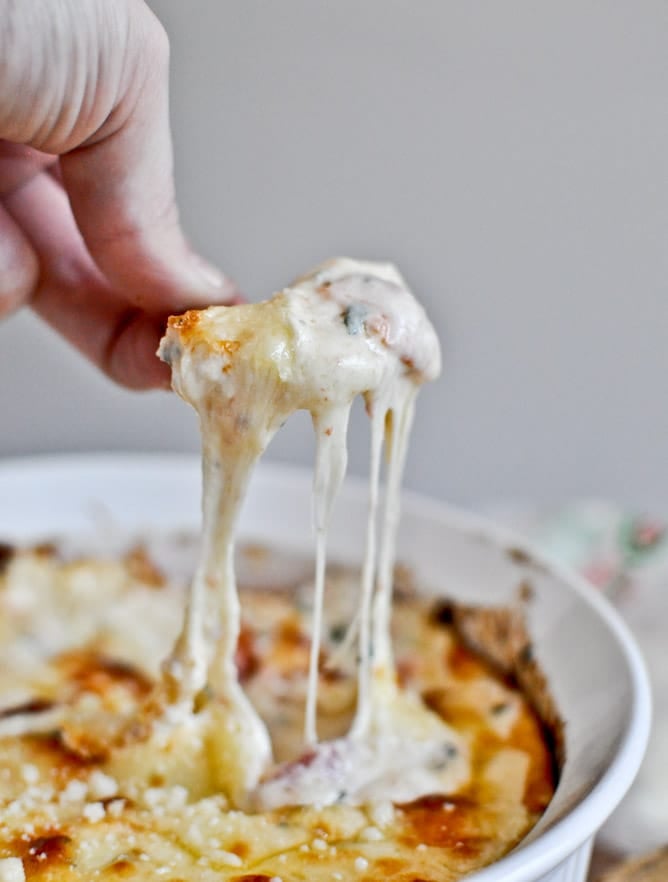 white pizza dip (and 10 recipes for the 4th of july!) I howsweeteats.com