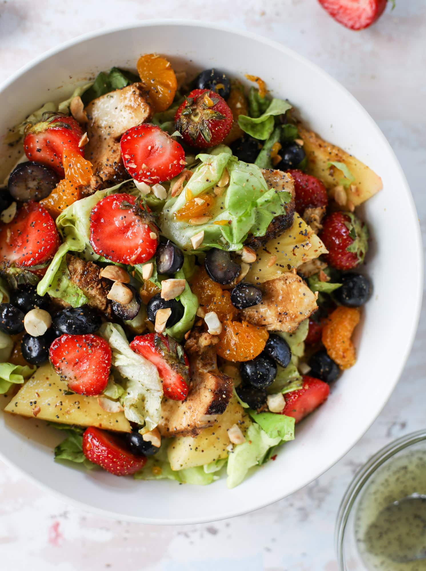 These are my top 45 favorite lunch ideas that make eating at work so much more delicious! These easy, mostly make-ahead and healthy lunch ideas are perfect to prep and plan for your week and a great way to stay on track for the new year. I howsweeteats.com #lunch #ideas