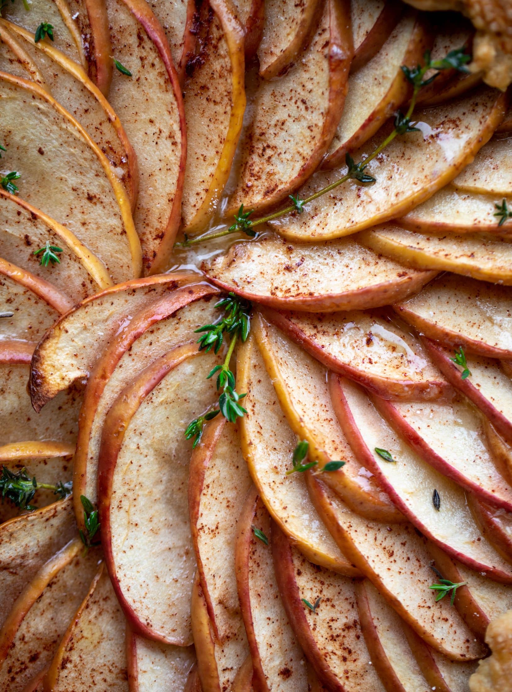 https://prime-habit.site/2015/07/summer-chicken-pot-pie-crostata-with-herbed-crust/