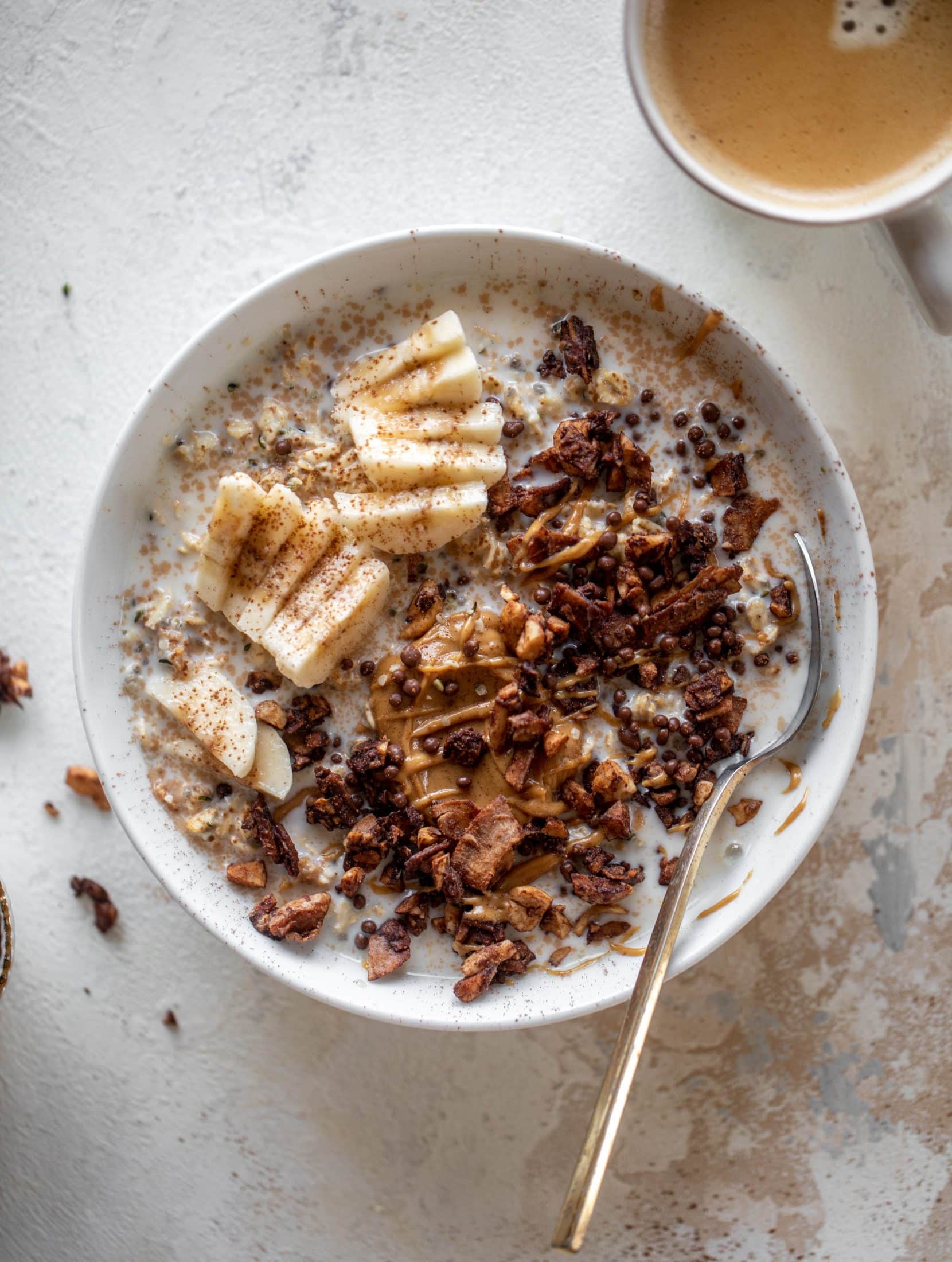 These peanut butter overnight oats are my favorite breakfast! Top with 5 minute grain free chocolate granola and it's the best combo ever.