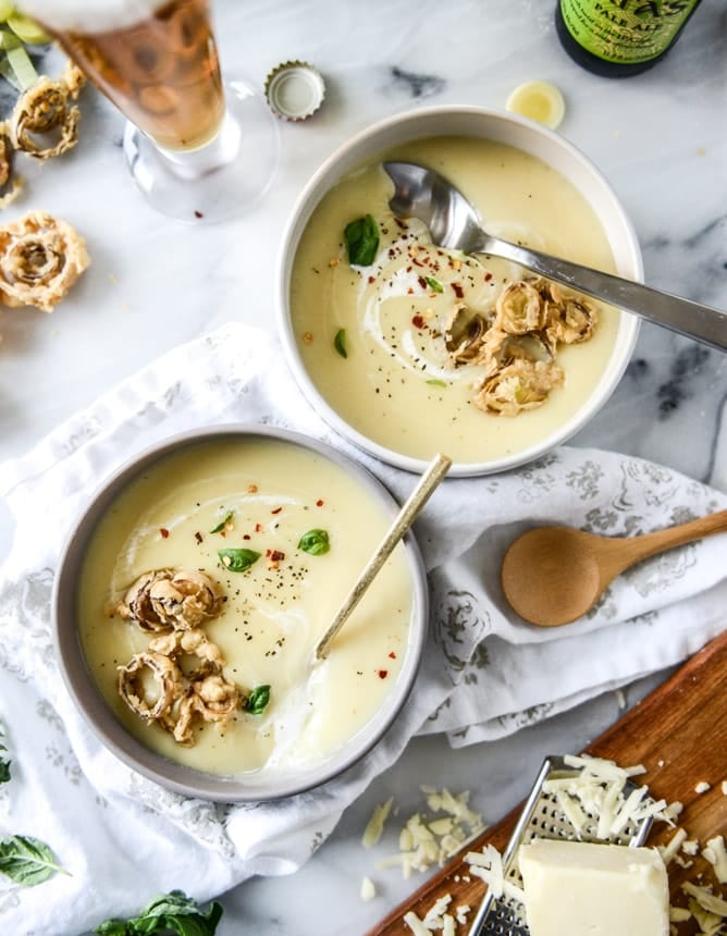 16 of my favorite st patrick's day recipes are here! Dinner, desserts, drinks and of course - COFFEE! Bring out the Guinness and the Baileys!