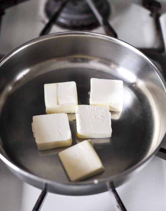 How To Brown Butter - Step By Step I howsweeteats.com