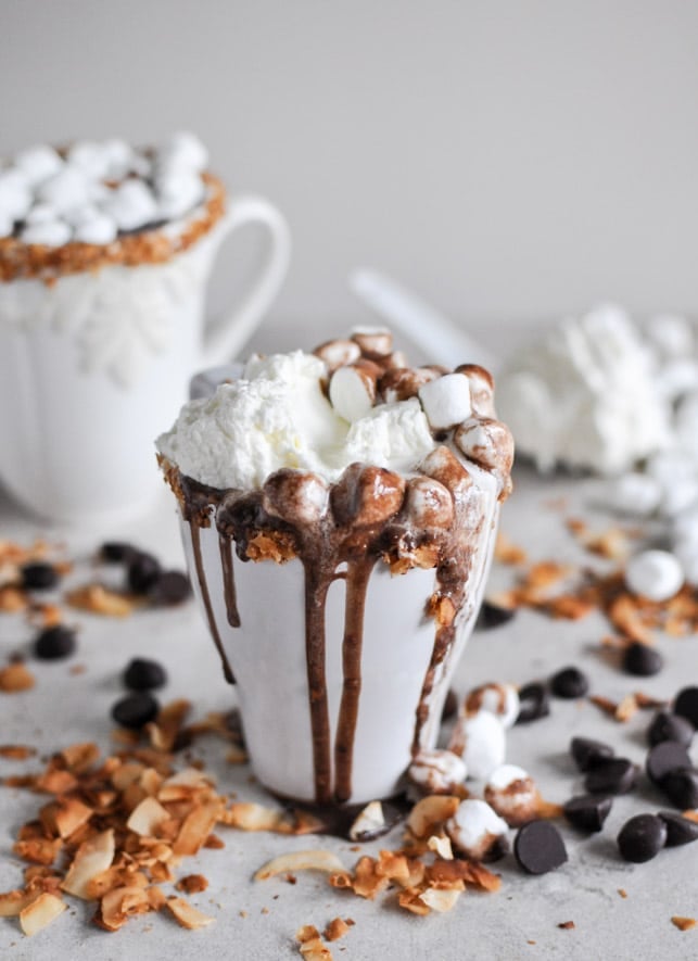 Slow Cooker Coconut Hot Chocolate I howsweeteats.com