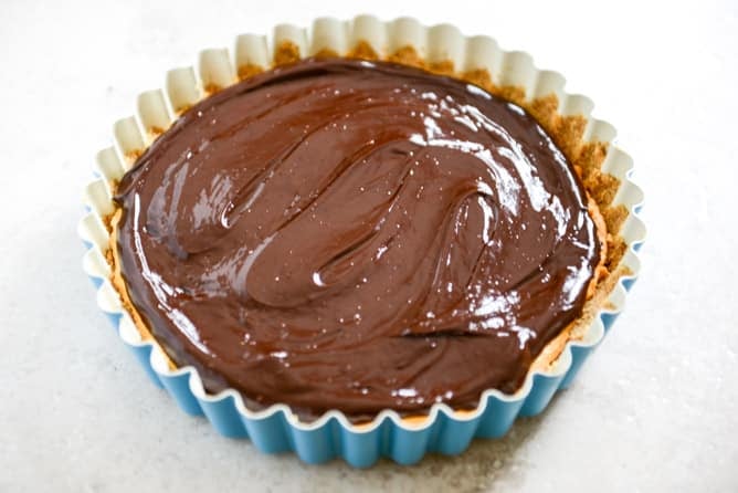 pumpkin s'mores tart I howsweeteats.com