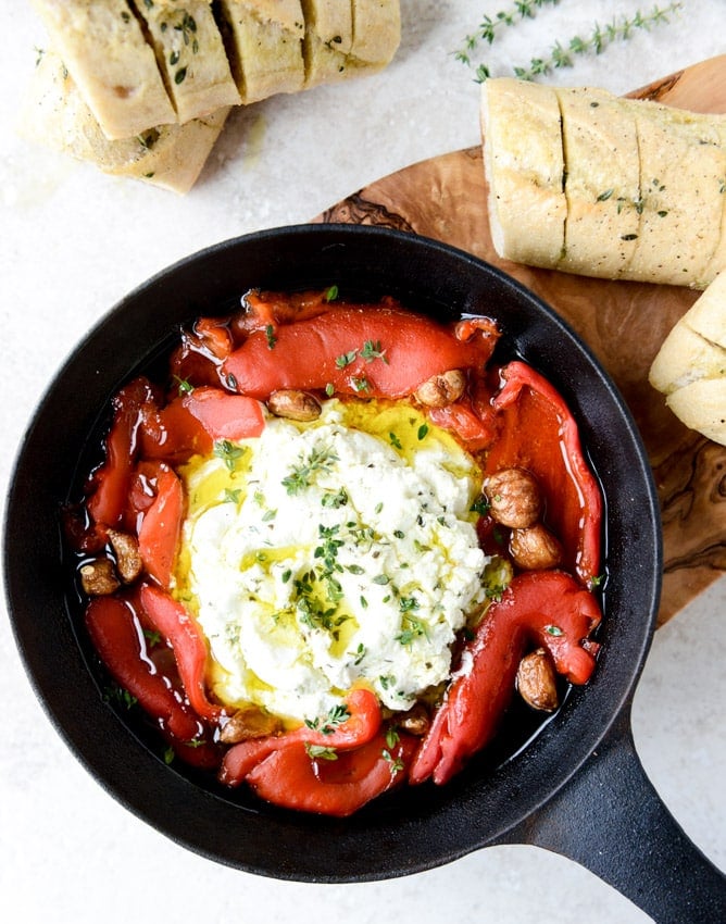 baked goat cheese with roasted garlic and pull-apart baguettes I howsweeteats.com