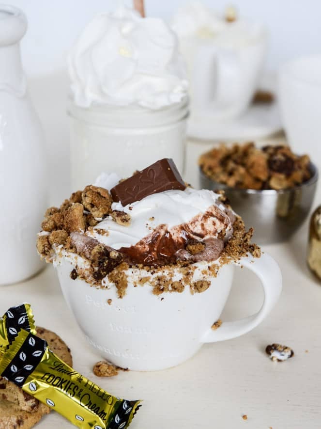 chocolate chip cookies and cream hot chocolate I howsweeteats.com