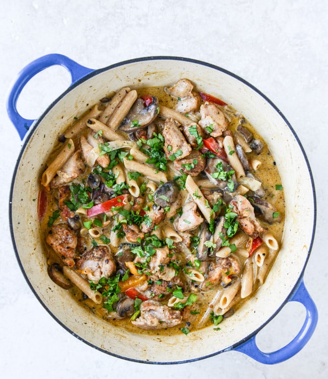 creamy cajun chicken pasta I howsweeteats.com