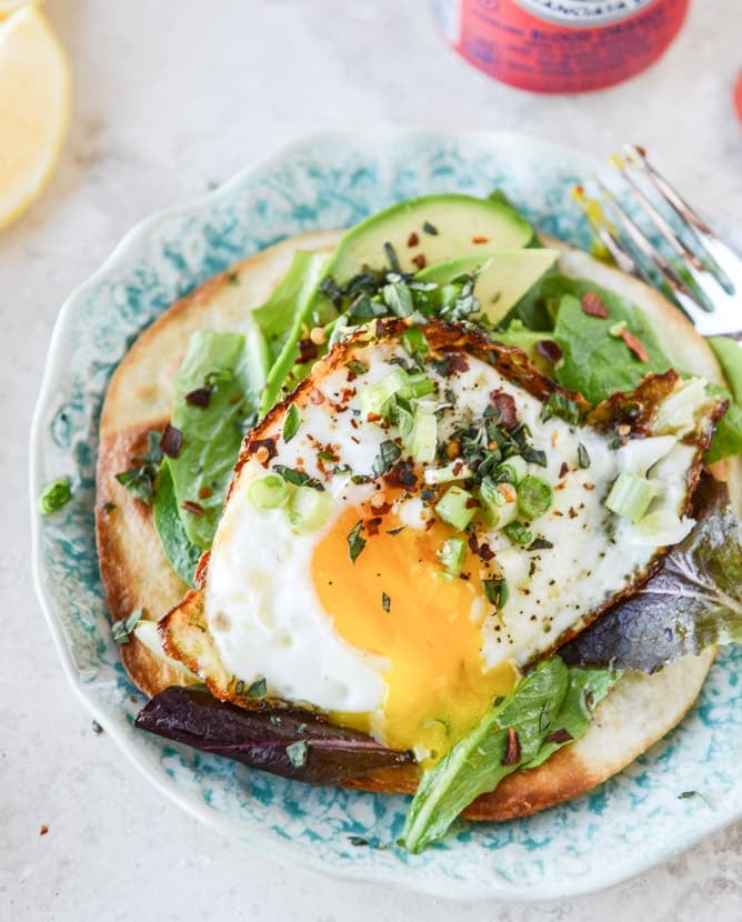 Fried Egg Crispy Tortillas with Lemon Greens and Toasted Sesame Oil I howsweeteats.com