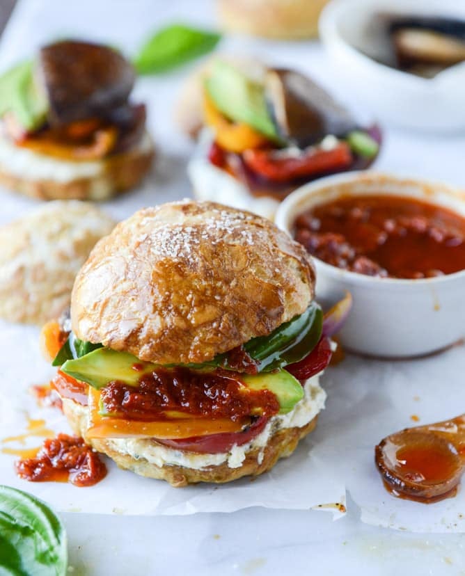 grilled veggie sliders on homemade pretzel buns I howsweeteats.com