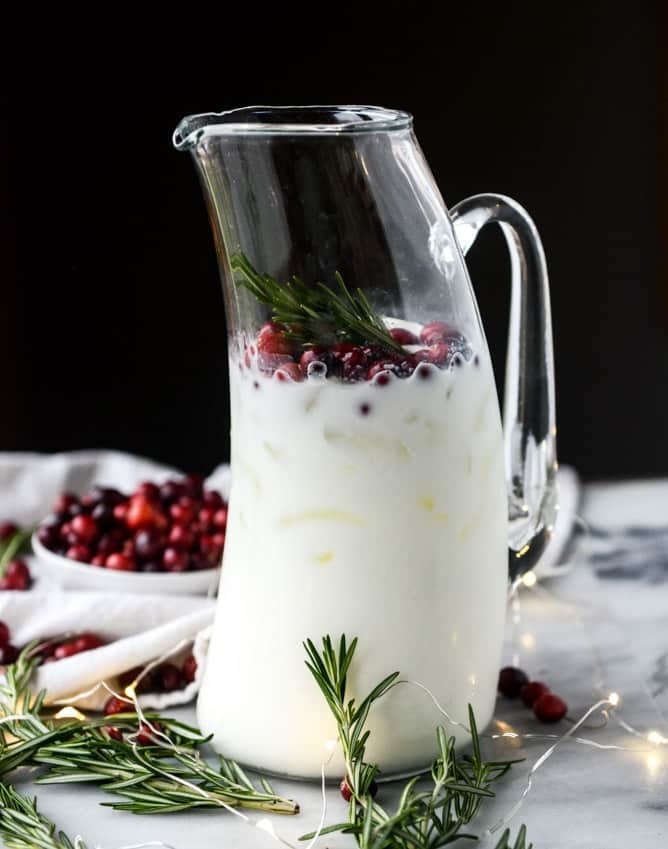 white christmas margarita punch I howsweeteats.com