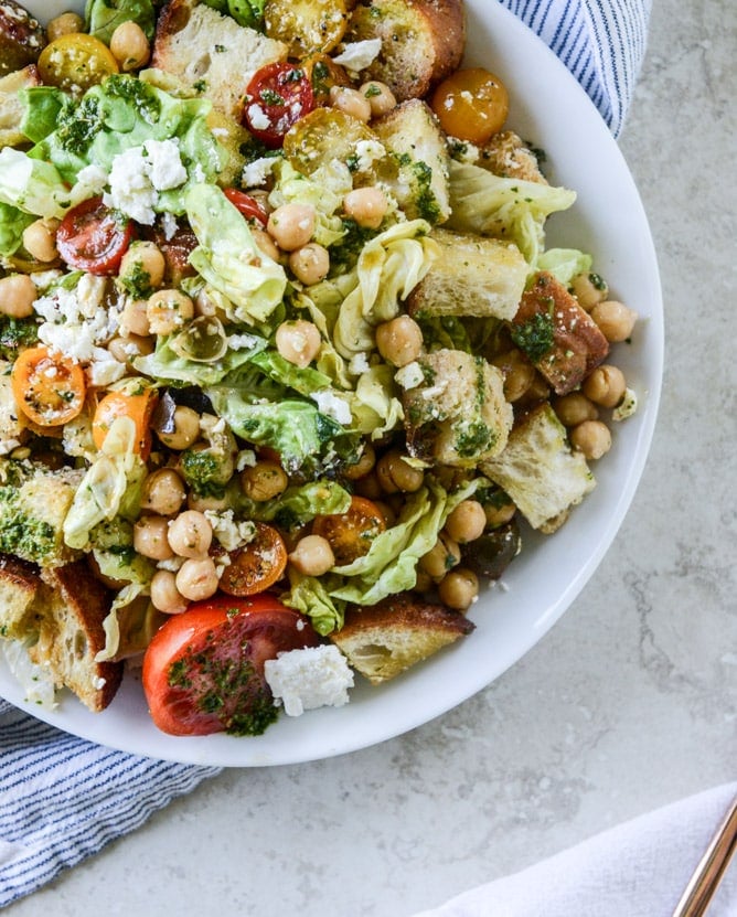 marinated chickpea panzanella with chimichurri I howsweeteats.com