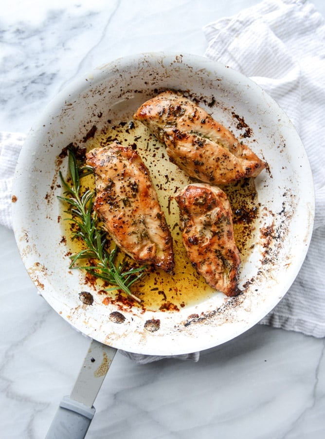 rosemary chicken, bacon and avocado salad I howsweeteats.com