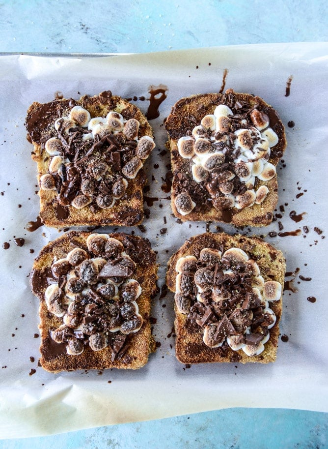 s'mores french toast I howsweeteats.com