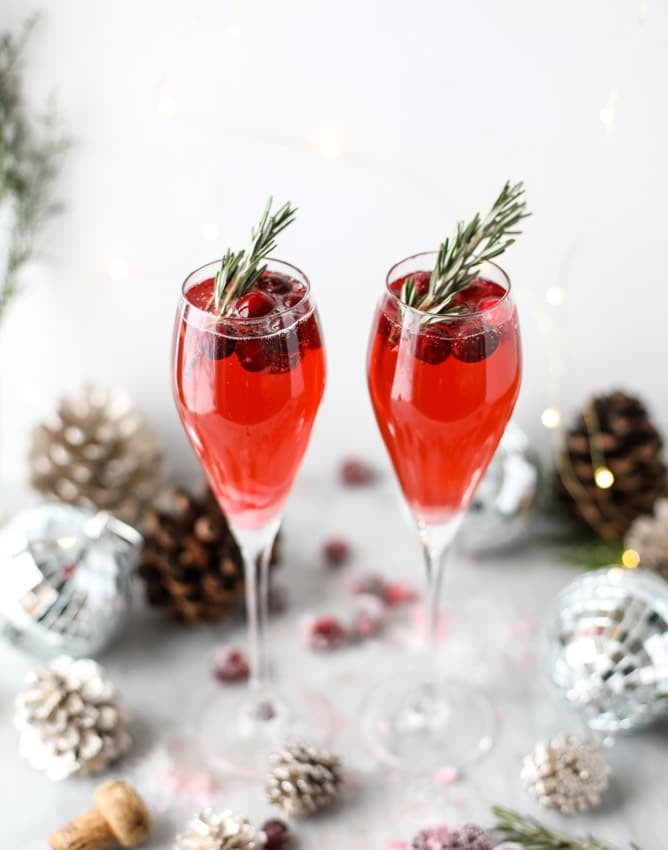 christmas morning mimosas I howsweeteats.com 