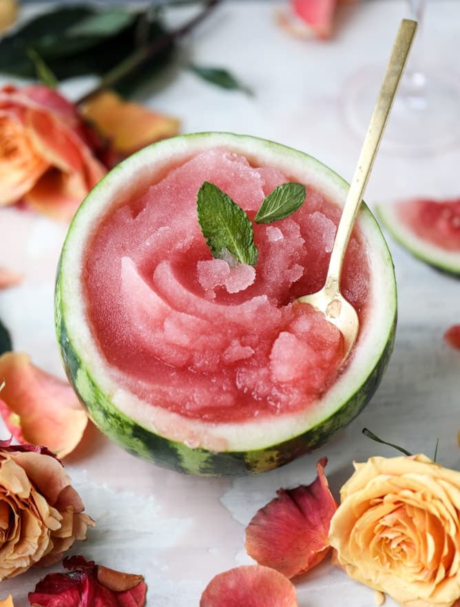 watermelon frosé I howsweeteats.com 