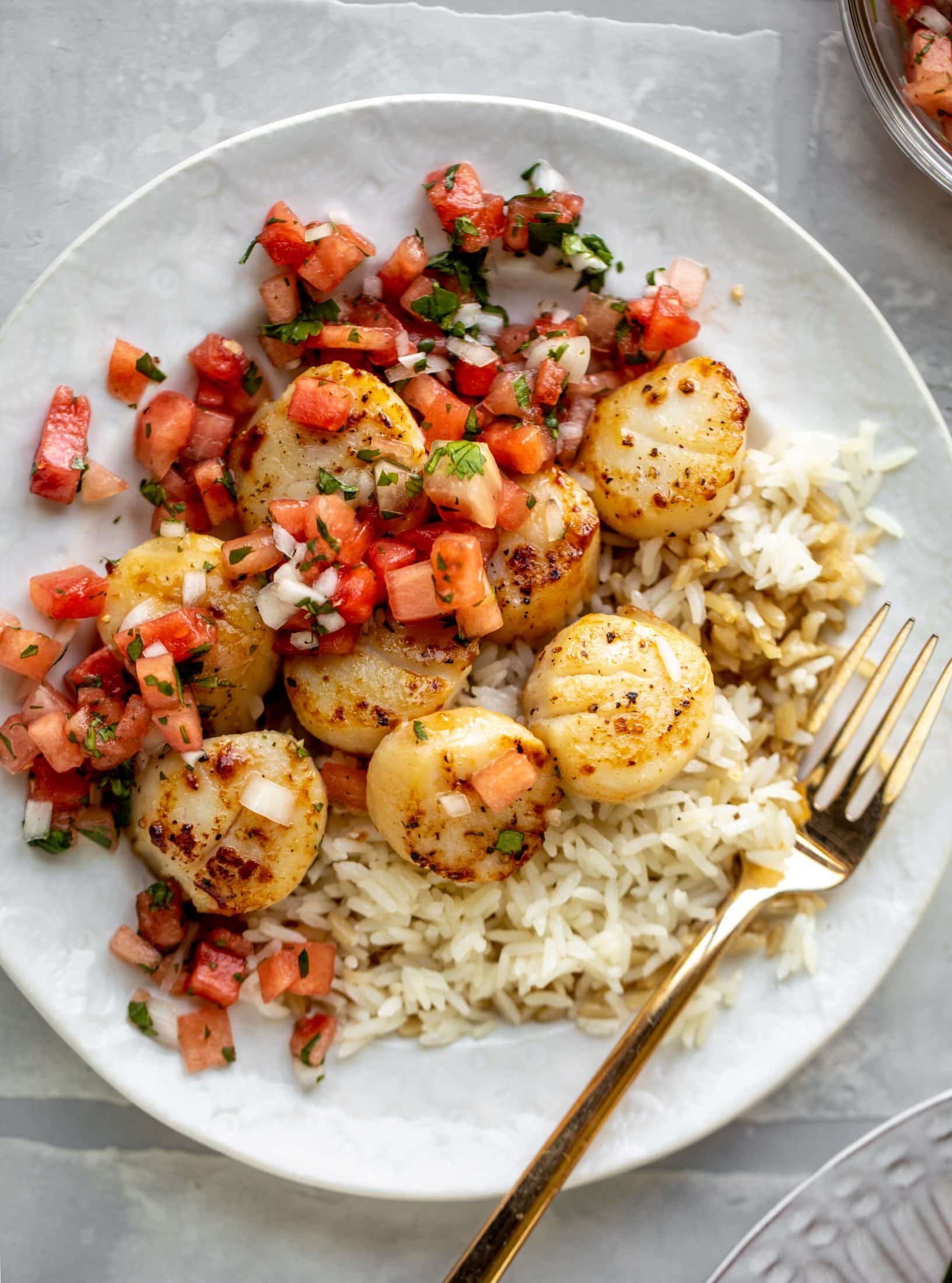 garlic butter scallops with watermelon salsa and rice