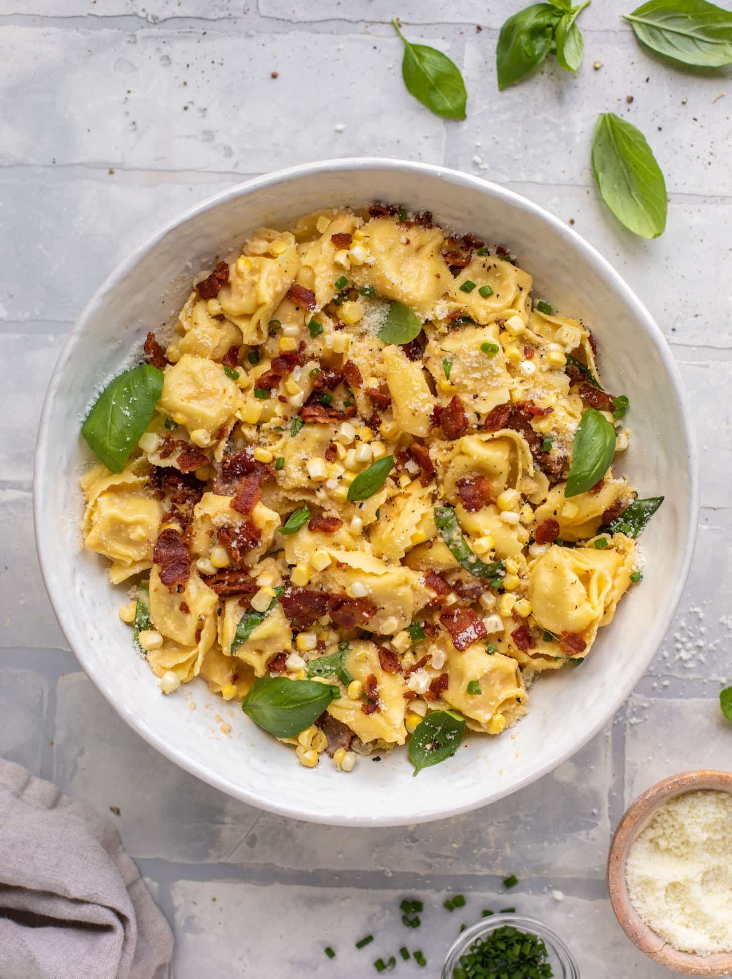 summer tortellini carbonara