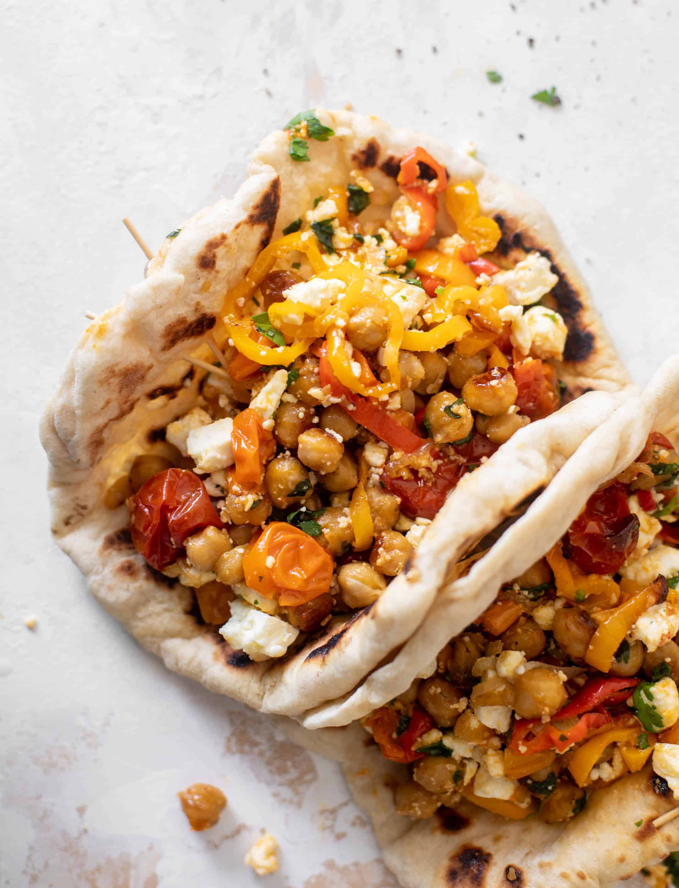 roasted chickpeas with tomatoes and sweet peppers